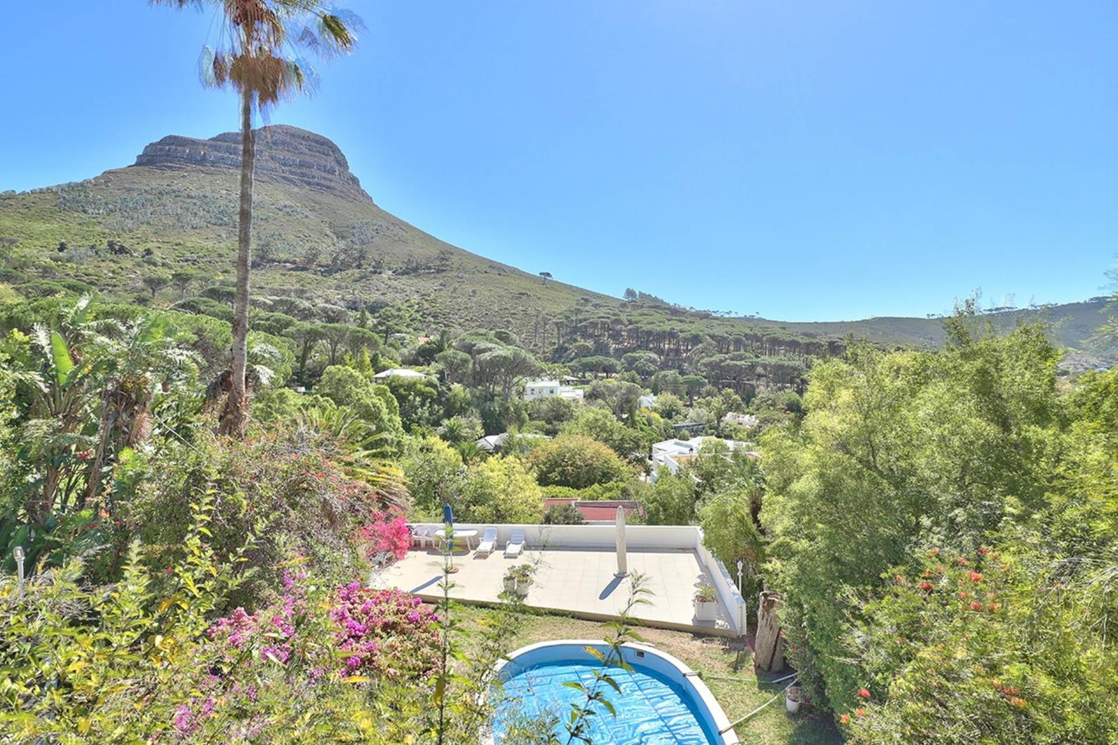 7 Bedroom Property for Sale in Higgovale Western Cape